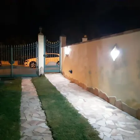 Apartment A 200 Mt Dal Mare.